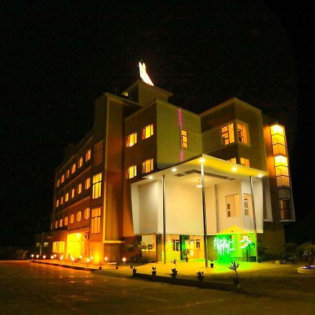 Hotel Queens Inn Velankanni Ngoại thất bức ảnh