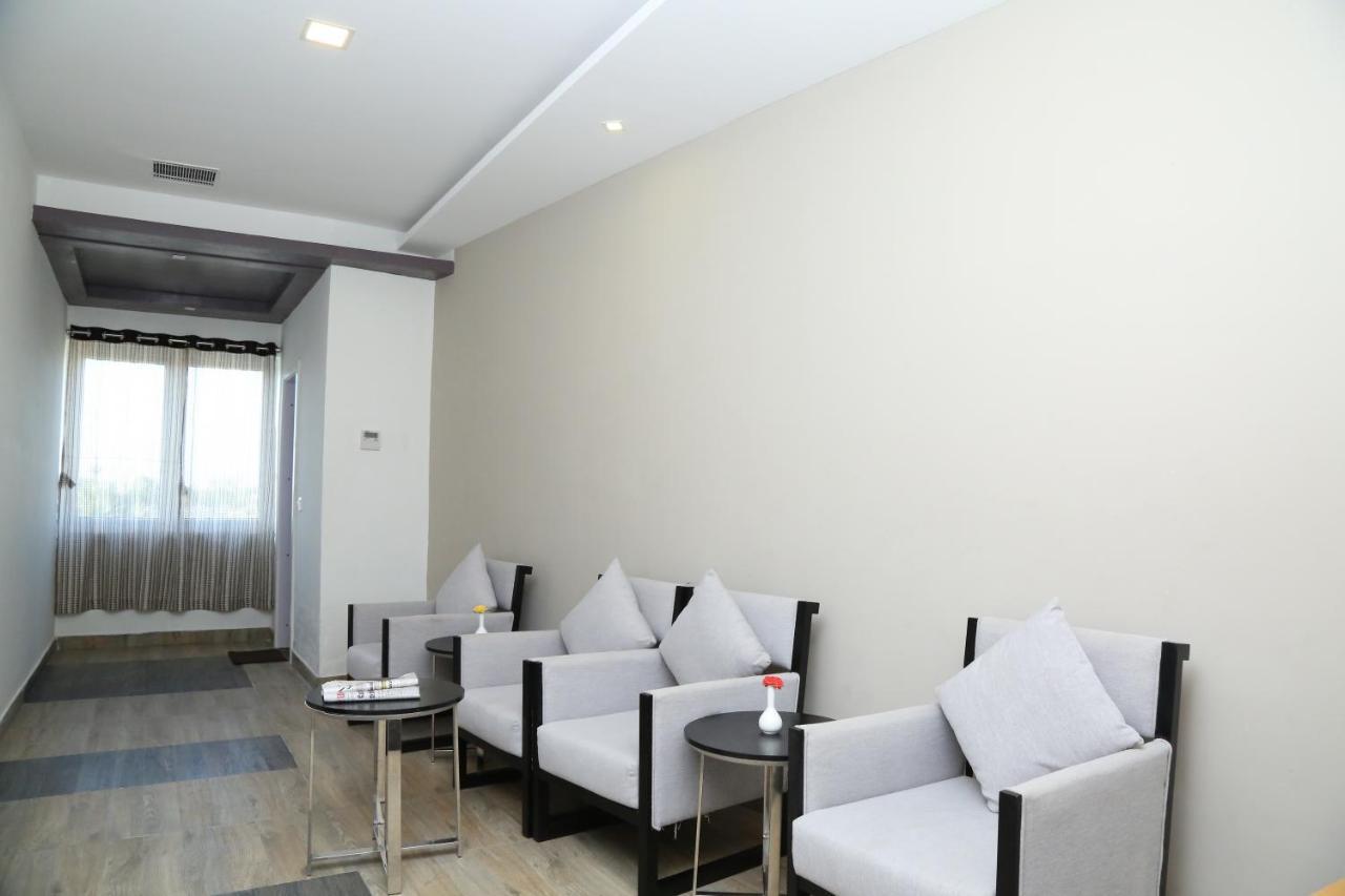 Hotel Queens Inn Velankanni Ngoại thất bức ảnh