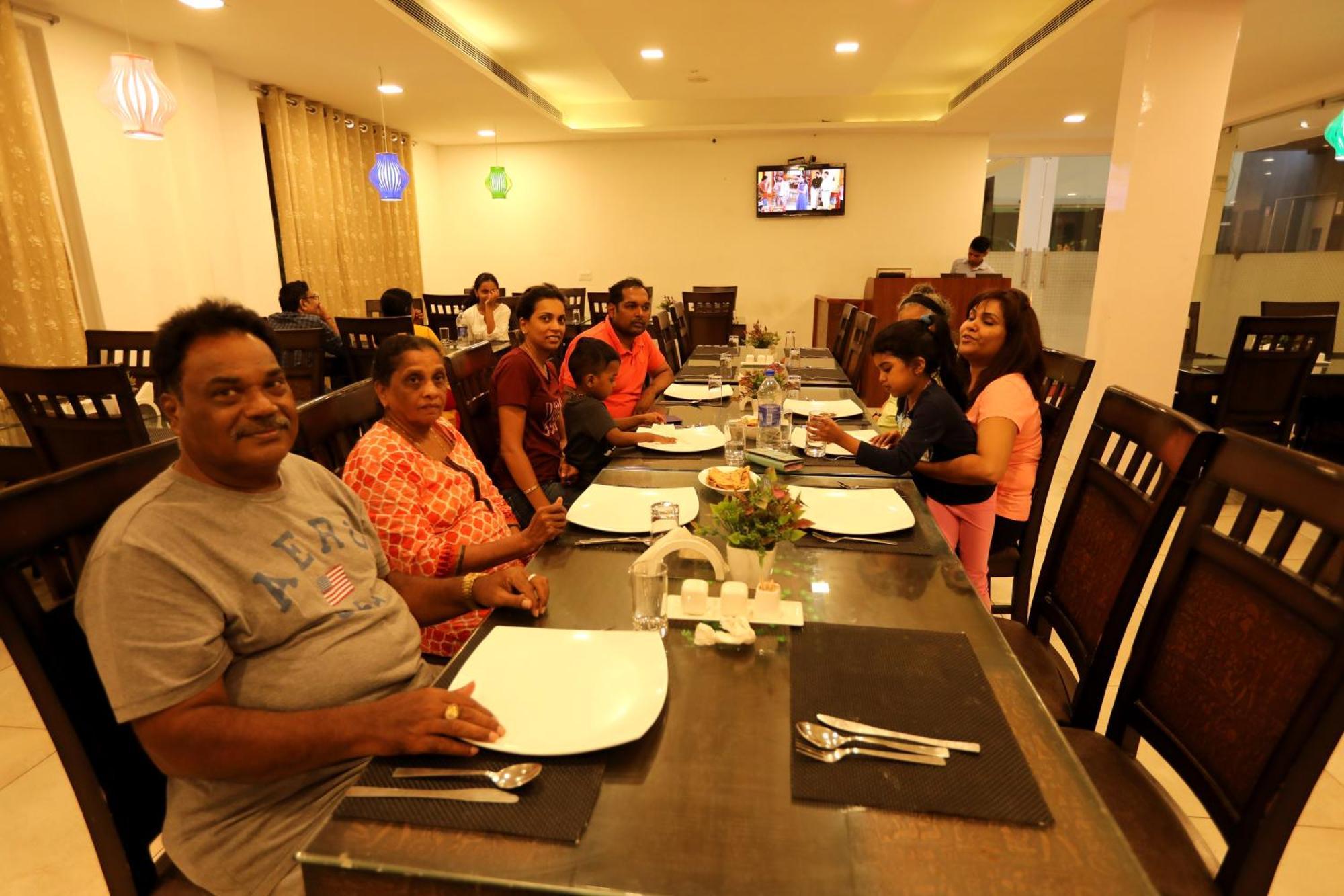 Hotel Queens Inn Velankanni Ngoại thất bức ảnh