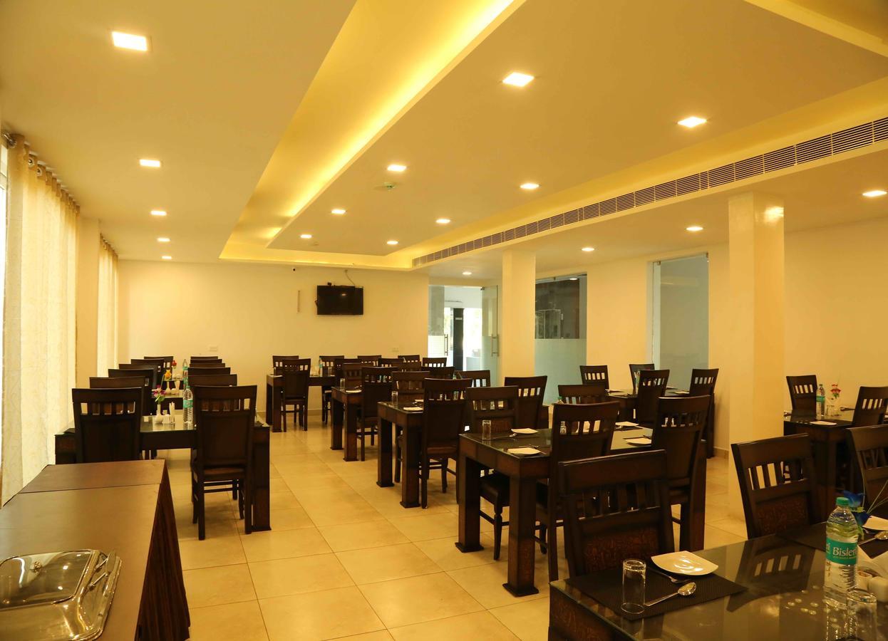 Hotel Queens Inn Velankanni Ngoại thất bức ảnh