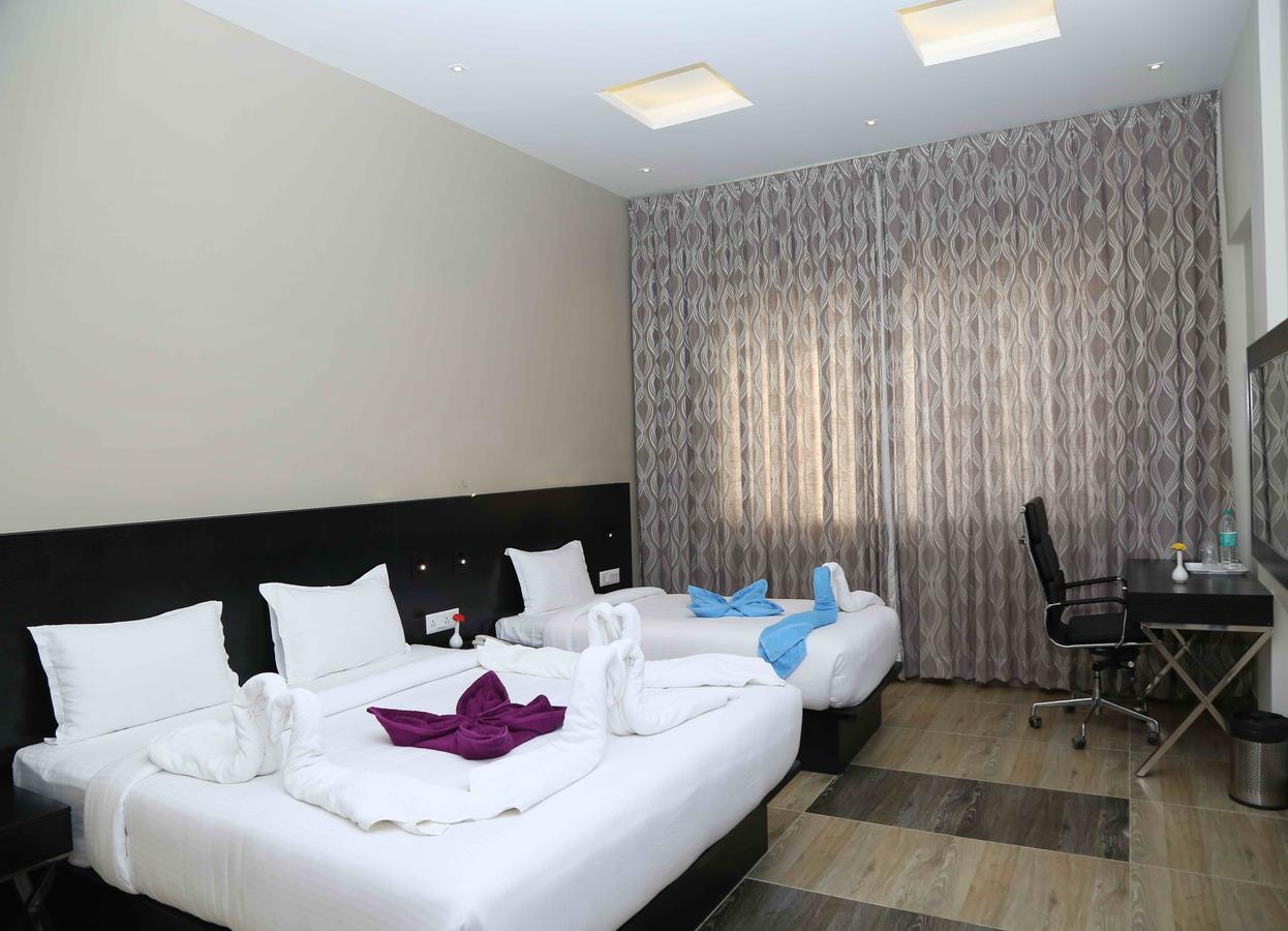 Hotel Queens Inn Velankanni Ngoại thất bức ảnh