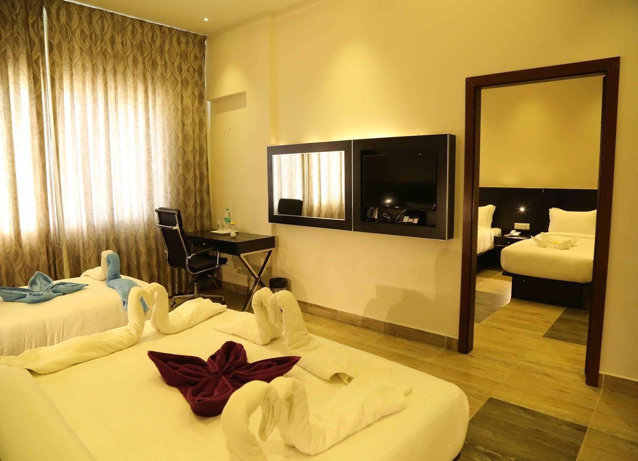 Hotel Queens Inn Velankanni Ngoại thất bức ảnh